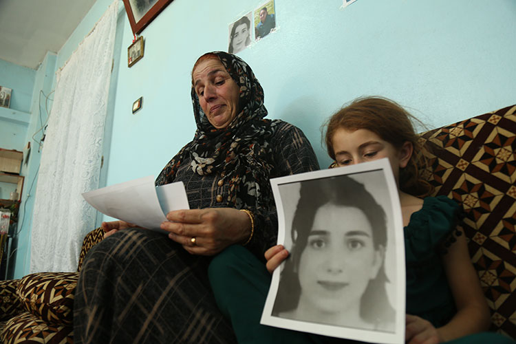 Suriye'de çocuğu PKK/YPG tarafından kaçırılan anne: "Diğer çocuklarım korkudan okula gidemiyor" - Resim : 2