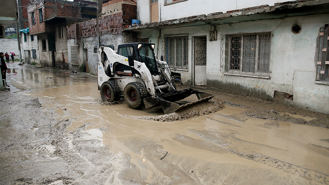 İzmir'de hasar tespit çalışması yapılacak - Resim : 1