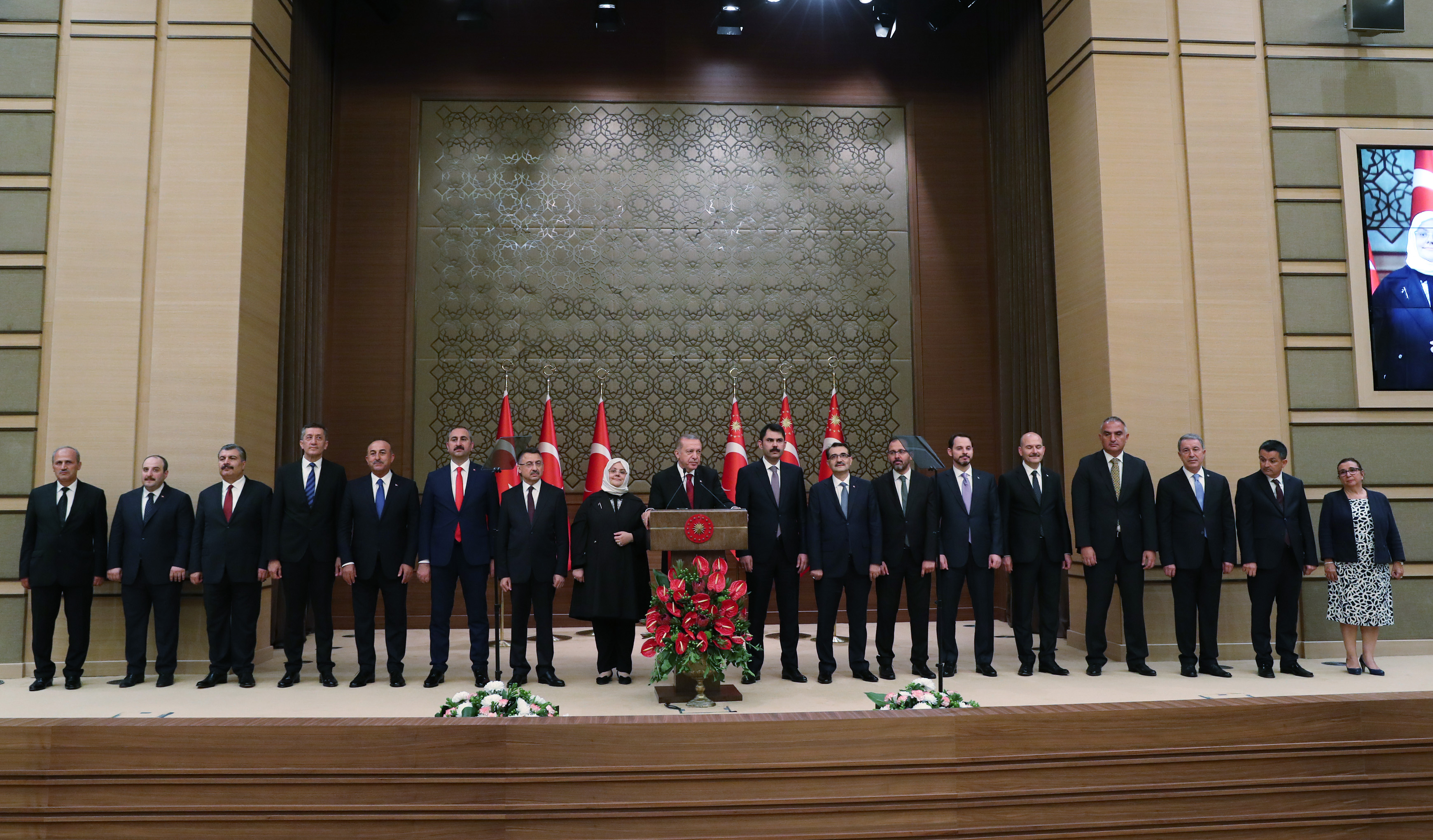 Turkish President Erdogan Unveils 16 Minister Cabinet